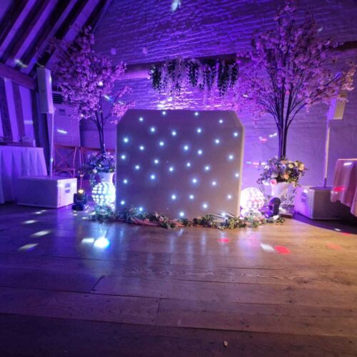 UV Disco (includes 100 glow sticks)