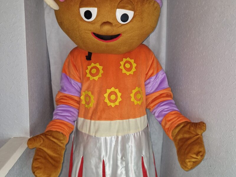 Upsy Daisy 02